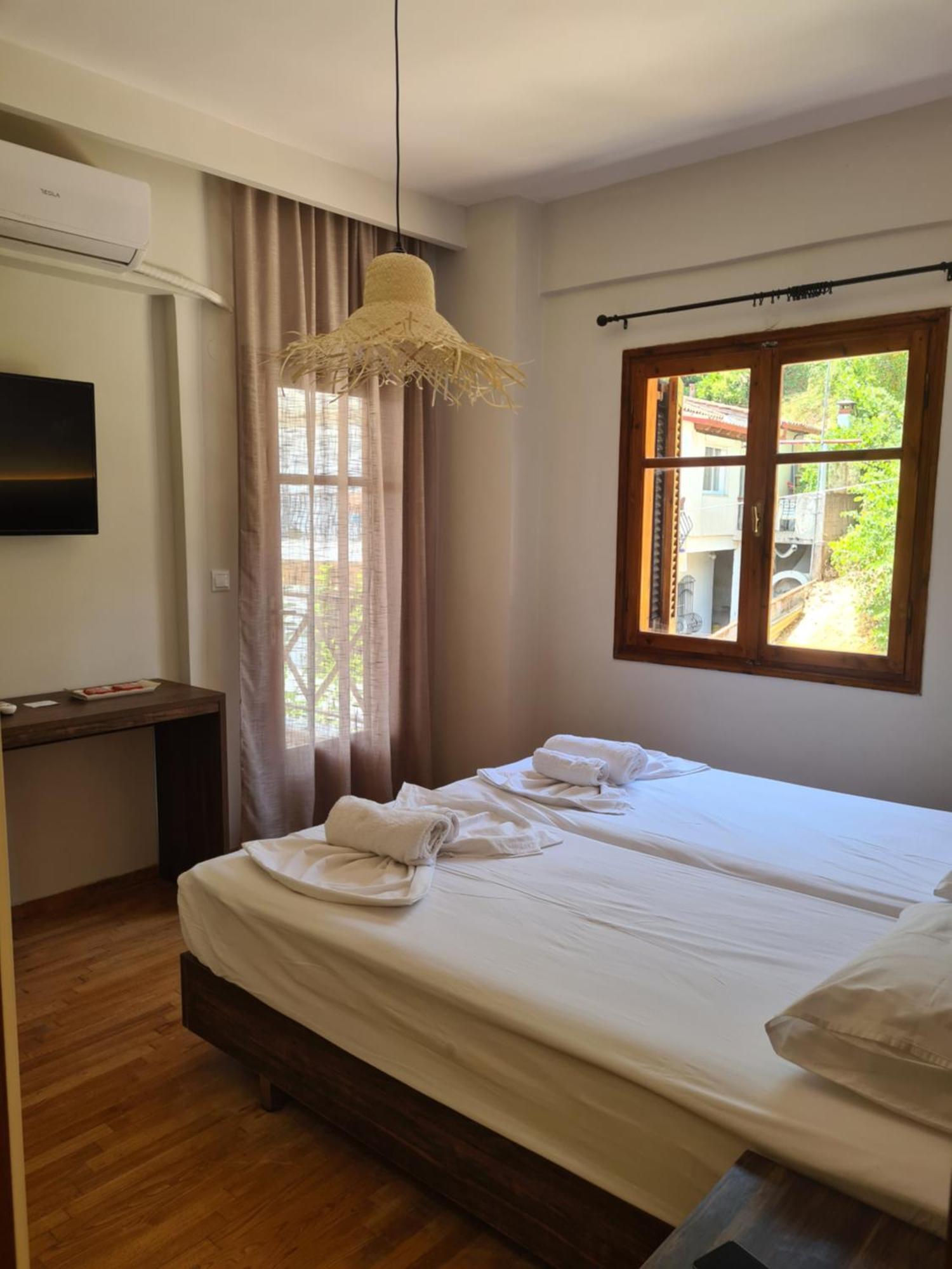 Este Luxury Apartments Криопиги Экстерьер фото