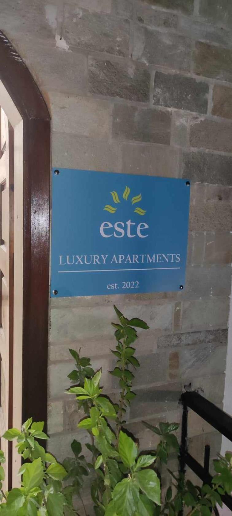 Este Luxury Apartments Криопиги Экстерьер фото